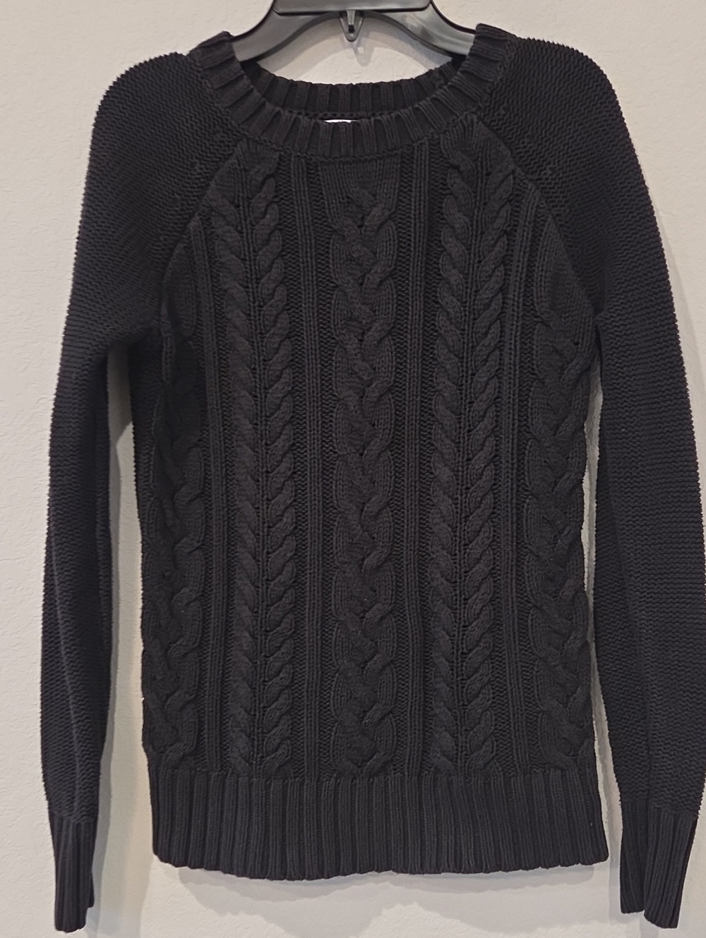 Old Navy Black Cable-Knit Crewneck Sweater